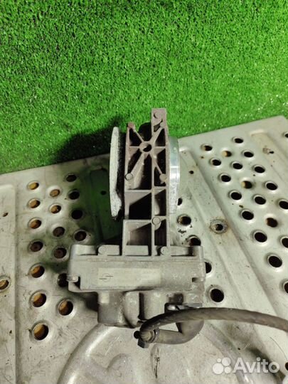 Дроссельная заслонка Scania 6-series 2018 2231544