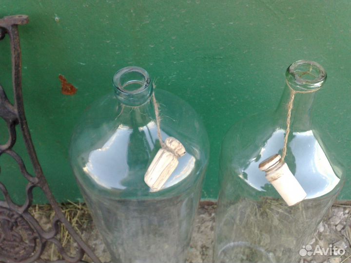 Бутыль большая старинная, зеленая,сундуки лубяные