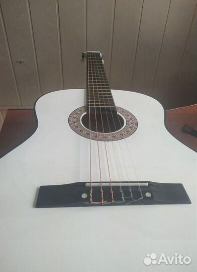 Классическая гитара Belucci BC3805 белая