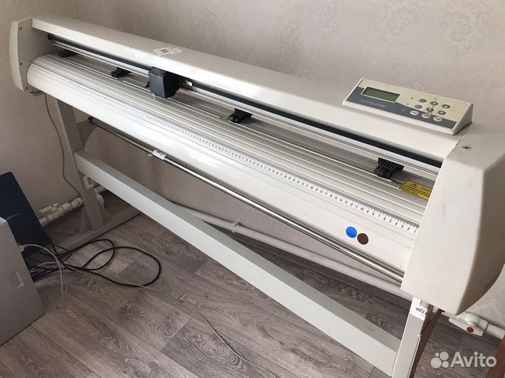 Режущий плоттер