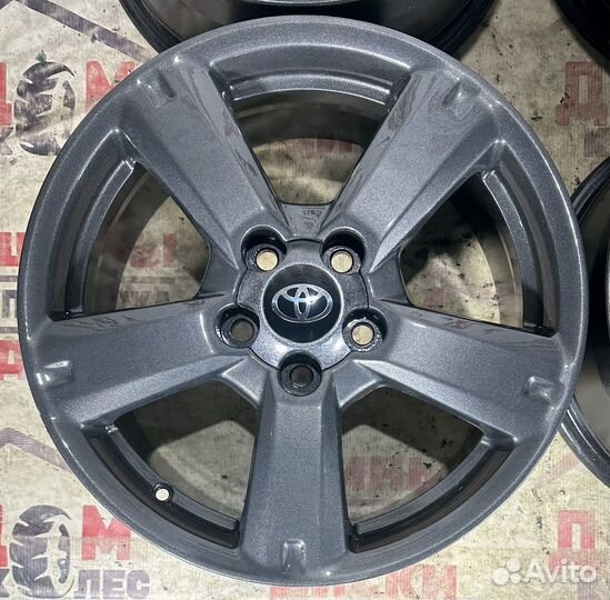 Диски, колеса, литые Toyota r17; 5x114,3; цо 60,1
