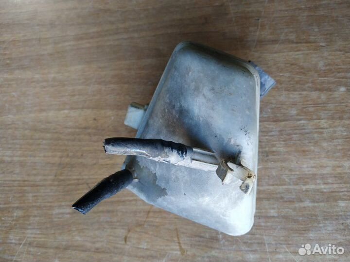 Бачок для тормозной жидкости Ford Focus 1 1.8 2003