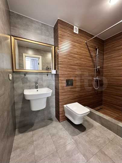 Комната 28 м², 2/4 эт.