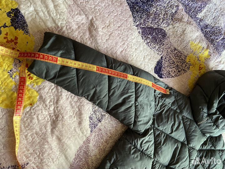 Пуховик на девочку 7-8 лет