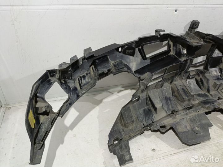 Усилитель бампера передний Renault Fluence