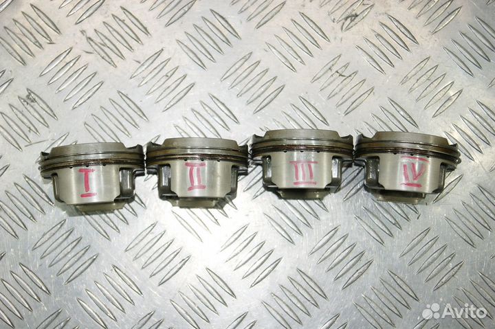 Цилиндр/картер/блок с поршнями Suzuki GSX-R600, K6