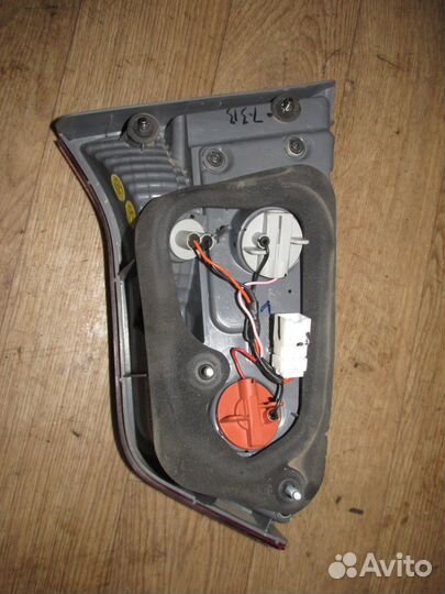 Фонарь задний правый внутренний рестайл (Kia Rio)