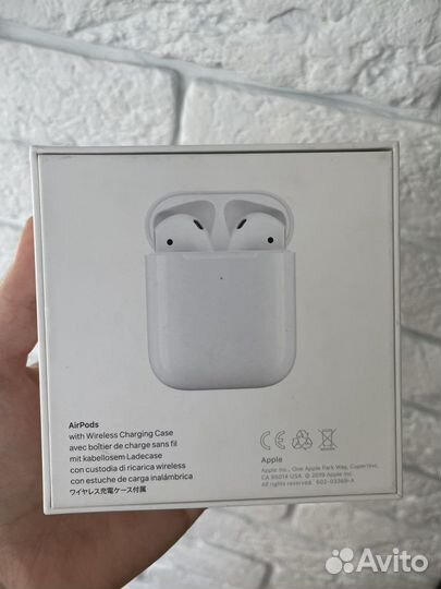 Коробка от беспроводных наушников airpods 2