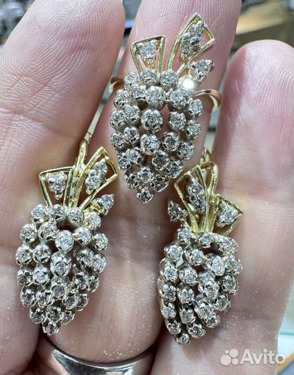 Золотой комплект 750 проба, пс