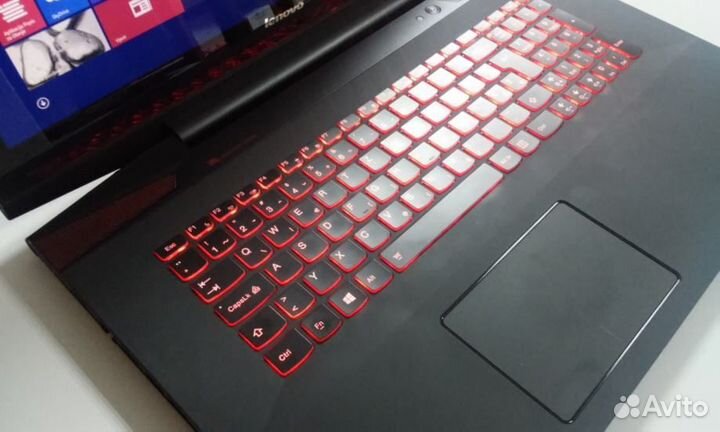 Lenovo Y70 Touch