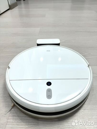 Робот пылесос (Mi Robot Vacuum-Mop)