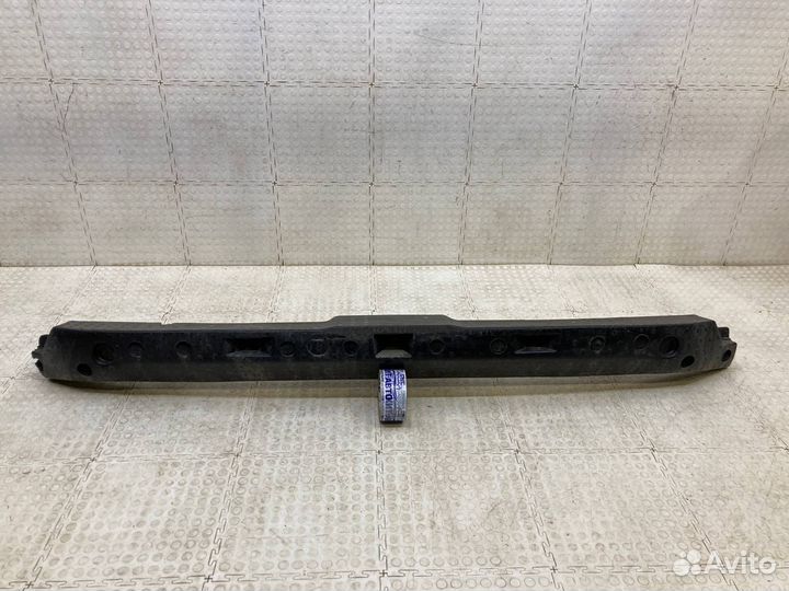 Абсорбер бампера передний Toyota Land Cruiser 200