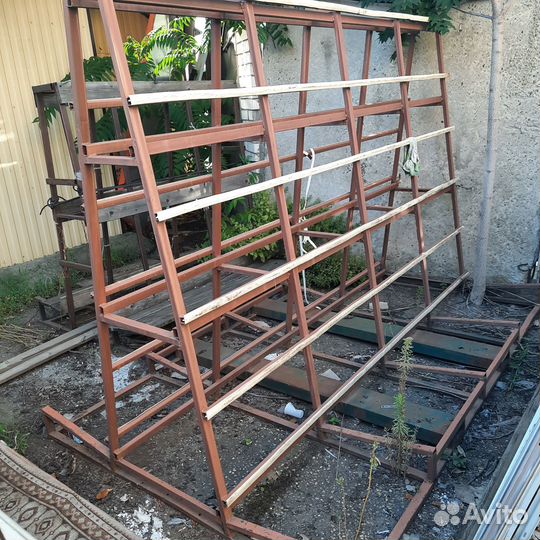 Пирамида для перевозки окон