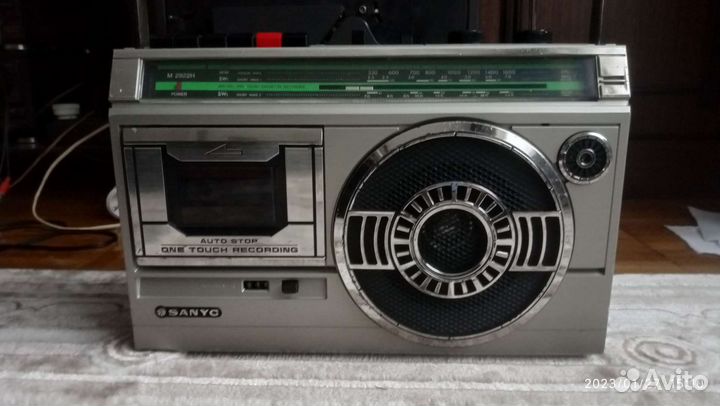 Магнитола sanyo