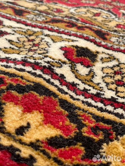 Ковер шерстяной СССР 1,5 на 2,5