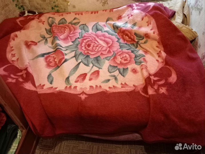 Пледы толстые фирмы Tomilon