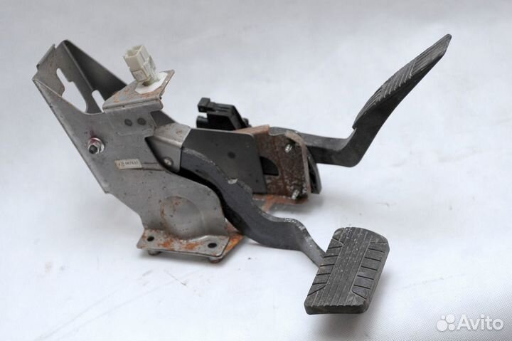 Педаль Тормоз Газ Шевроле Каптива