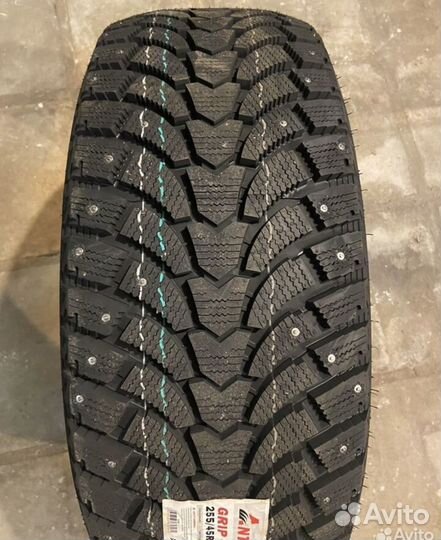 Antares Grip 60 Ice 225/45 R18