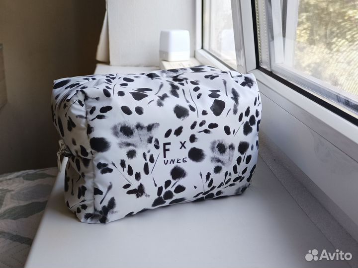 Бьюти бокс с косметичкой Flacon Magazine F Х unкe