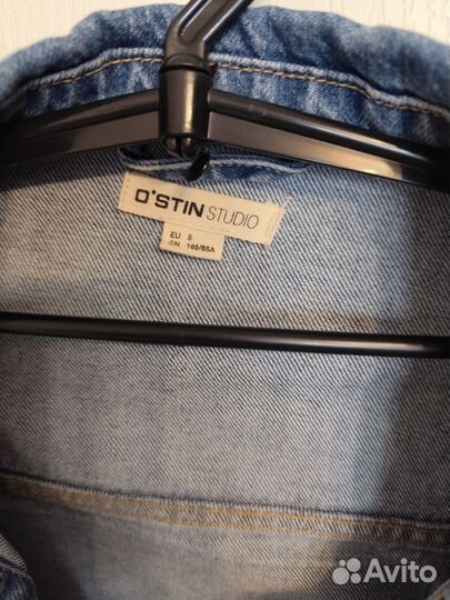 Джинсовка с принтом поп-арт O'stin