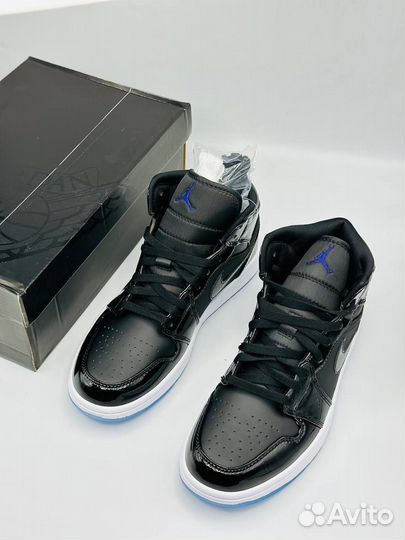 Кроссовки Air Jordan 1 Mid «Space Jam» Черные