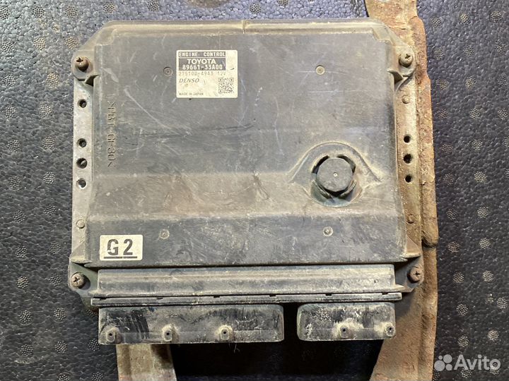Блок управления двигателем Toyota Camry 40