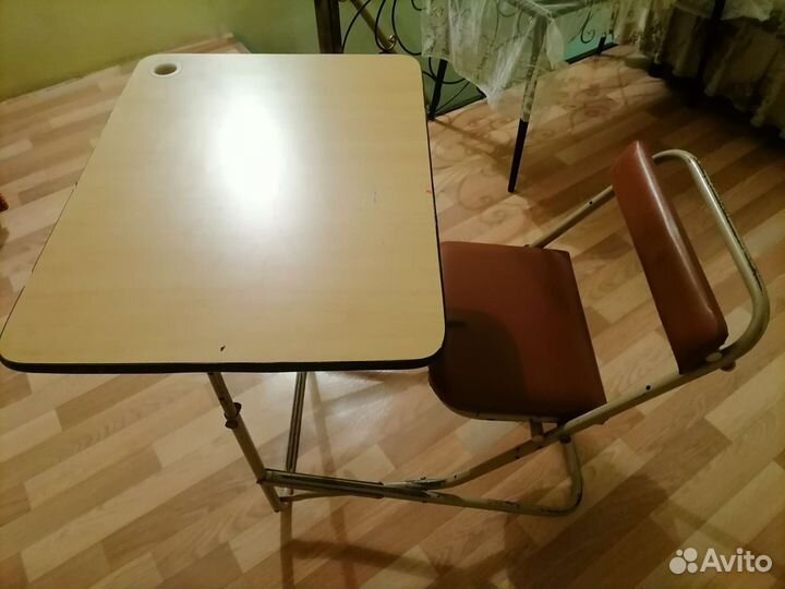 Стол-парта детская