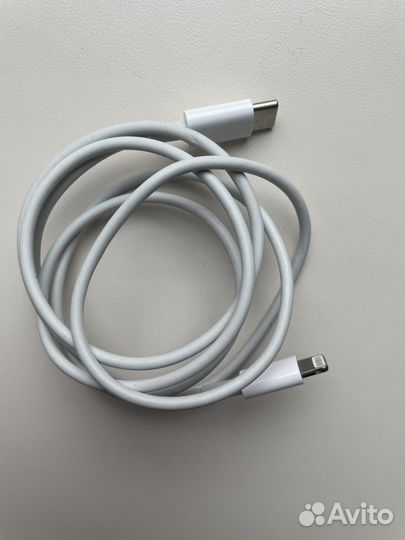 Кабель шнур зарядки type c iPhone Б/У в оигинал