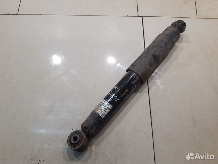 Амортизатор (задний, правый) (Hyundai H-1 II)