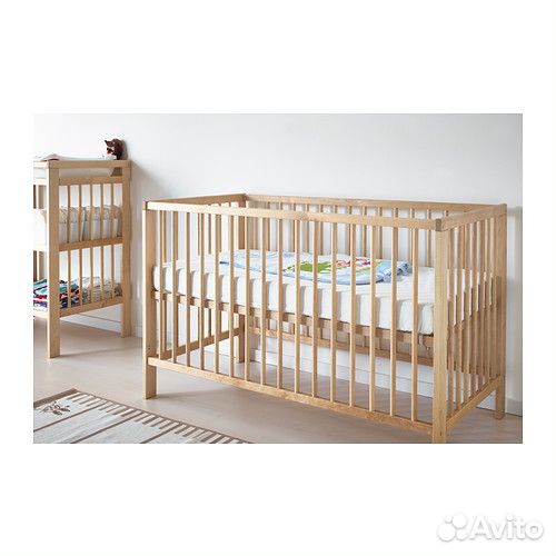 Кроватка детская IKEA цвет светлого дерева