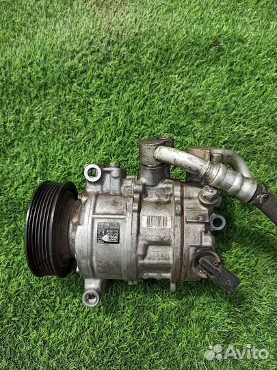 Компрессор кондиционера Volkswagen Caddy