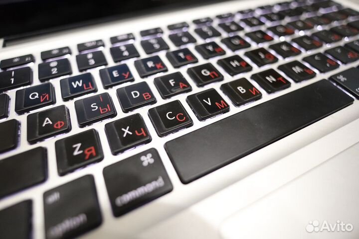 Apple MacBook Pro 13 750 gb i7