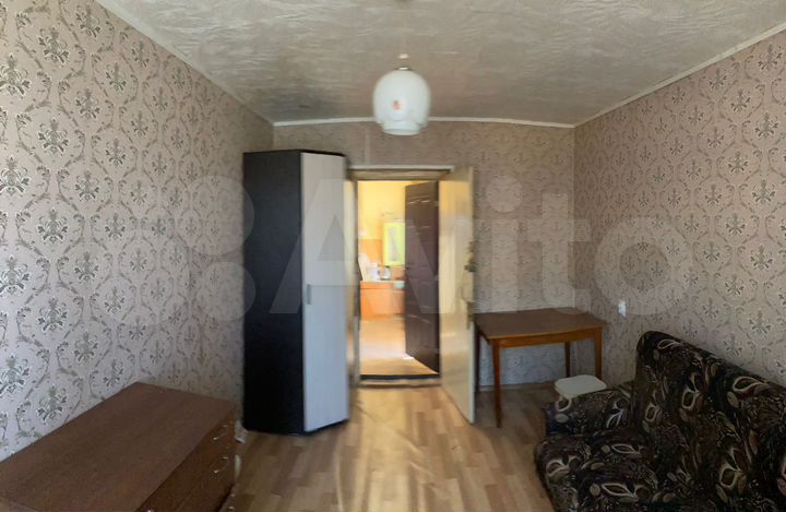 Комната 13 м² в 5-к., 4/5 эт.