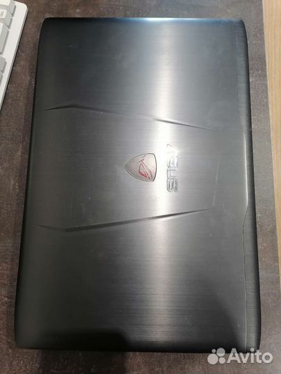 Продам ноутбук Asus