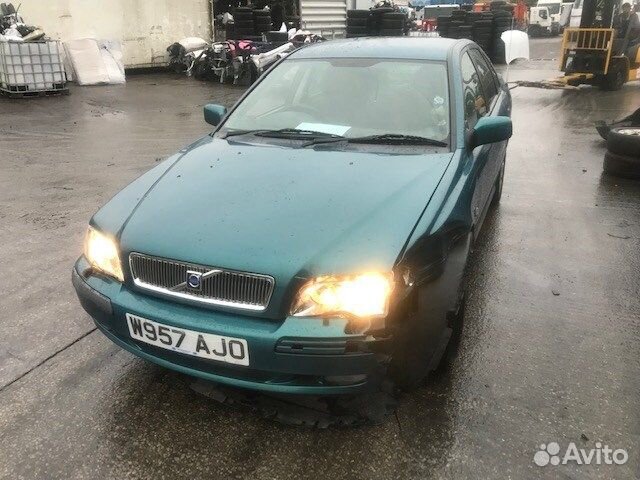 Разбор на запчасти Volvo S40 / V40 1995-2004