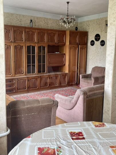 4-к. квартира, 90 м², 5/5 эт.