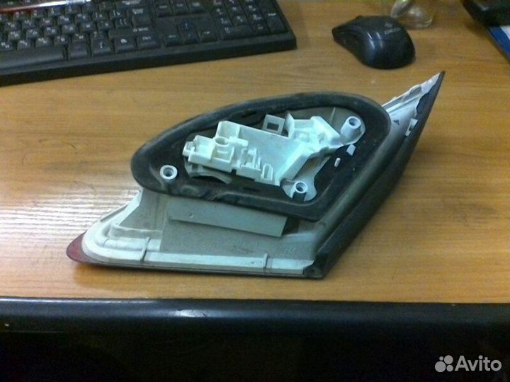 Задний фонарь задний левый Opel Astra J A16XER