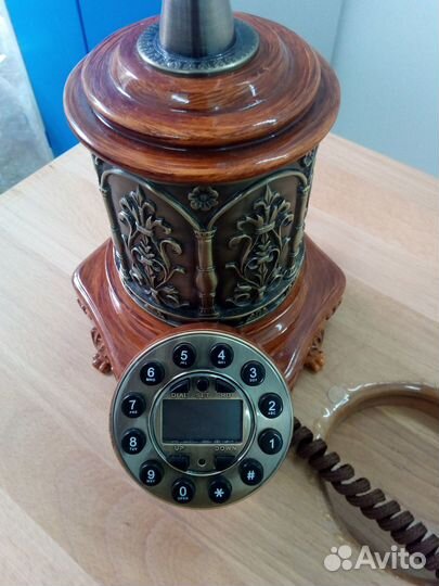 Ретро телефон