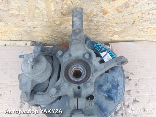 Кулак правый Hyundai Tucson 3 Хендай Туксон 3