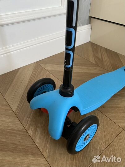 Самокат детский трехколесный
