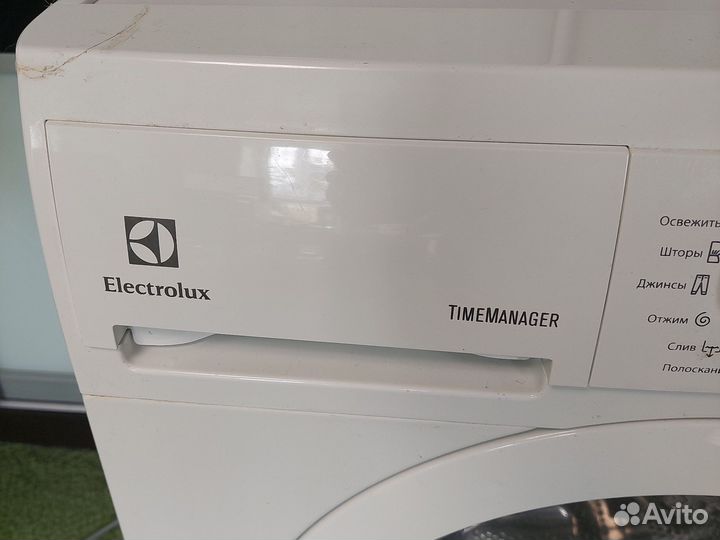 Узкая стиральная машина Electrolux
