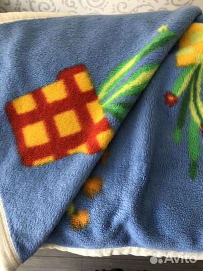 Пледы и покрывало бу