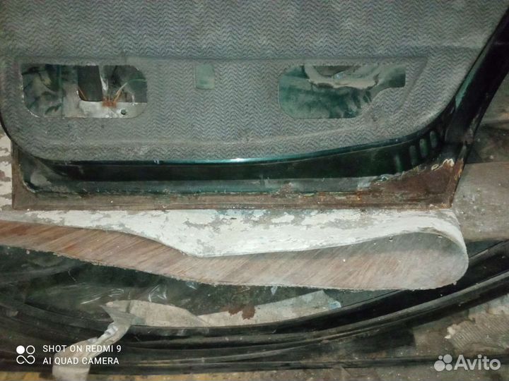 Продам дверь ваз2110