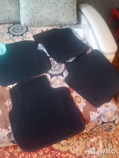 Автомобильные коврики летние