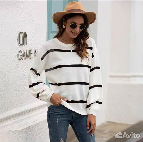 Свитер женский