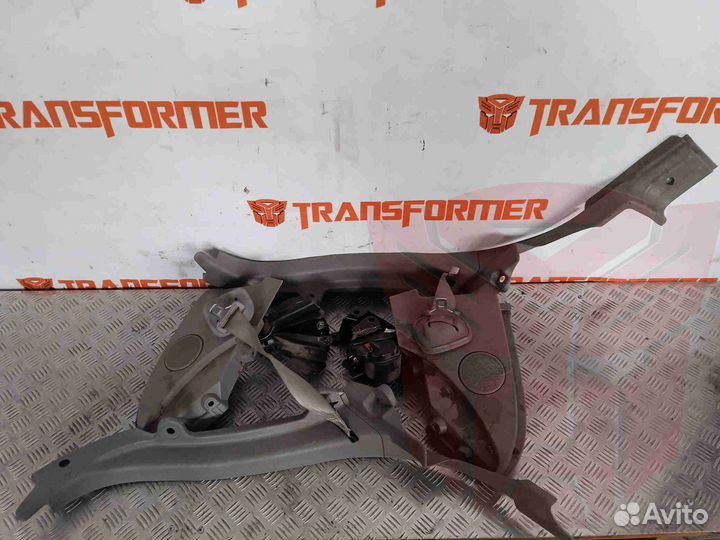 Накладка динамиков задняя Фольксваген Поинтер