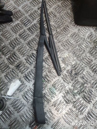 Поводок стеклоочистителя задний Opel Corsa D