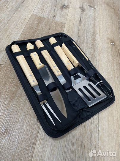 Набор для барбекю в кейсе