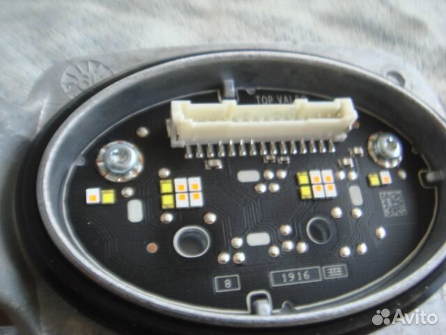 Вольво хс40 Модуль LED Левый Volvo Xc40 2017-н