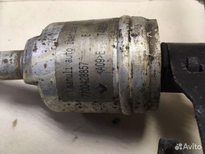 Трубка кондиционера Renault Clio